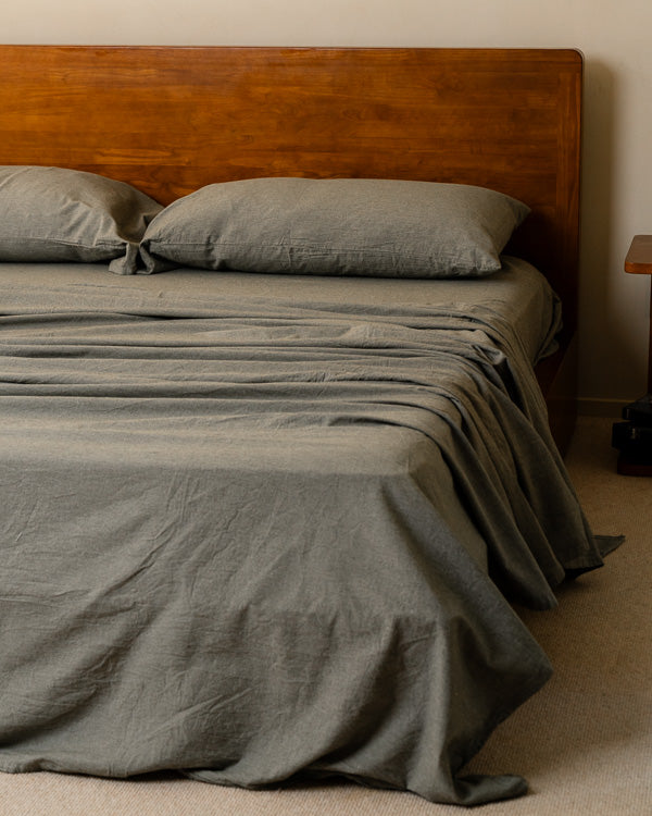 Classic Micro Twill Solid Melange Flat Top Sheet Moss - SAND CLOUD