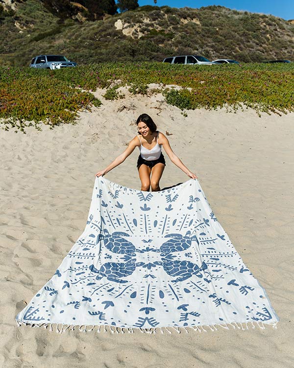 Prism Turtles Beach Towel - SAND CLOUD