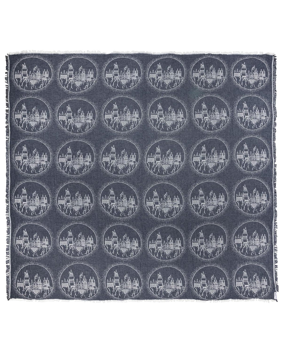 Hogwarts™ Castle – PARTY BLANKET™ - SAND CLOUD