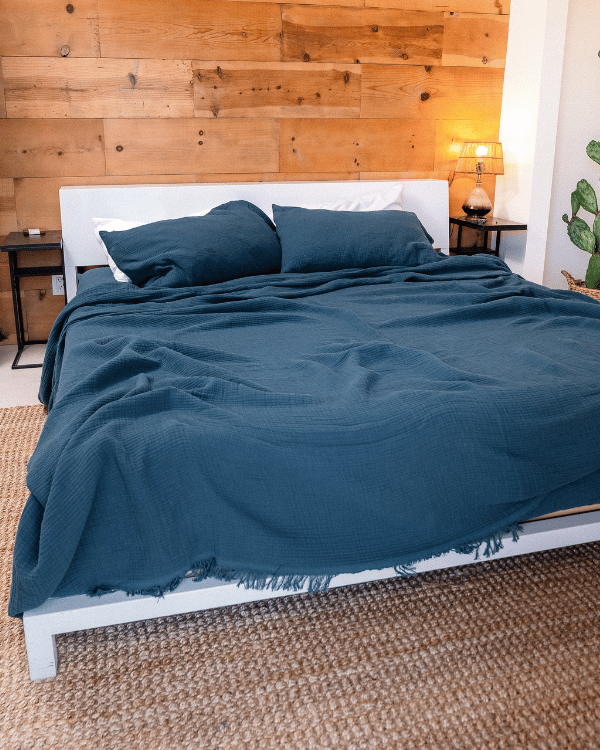 Lara Dark Denim – PARTY BLANKET™ – King - SAND CLOUD