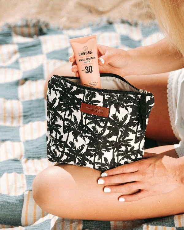 Palm Zipper Pouch - SAND CLOUD